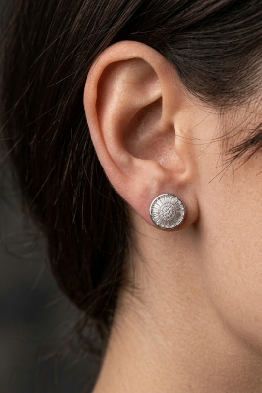 Radiance Halo Studs