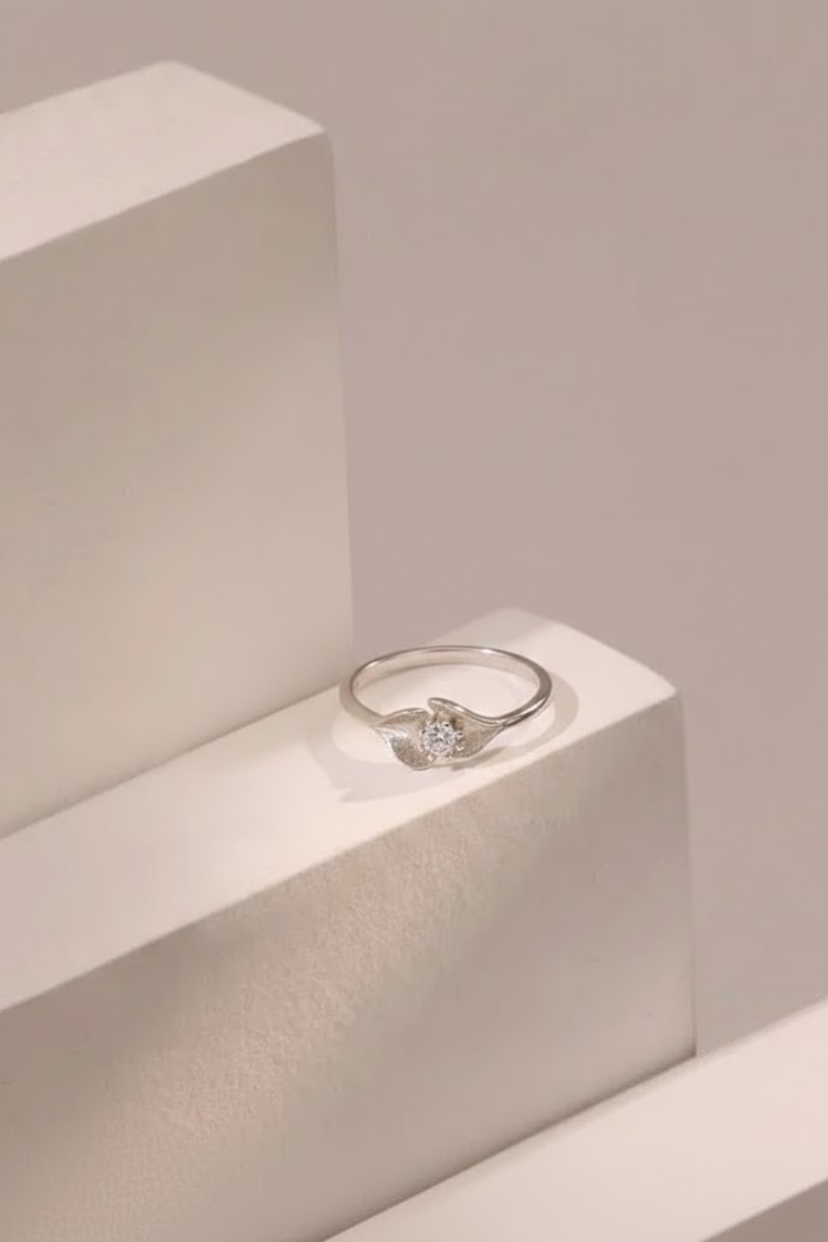 Silver Organic Twist Solitaire Ring  | 925 Sterling Silver