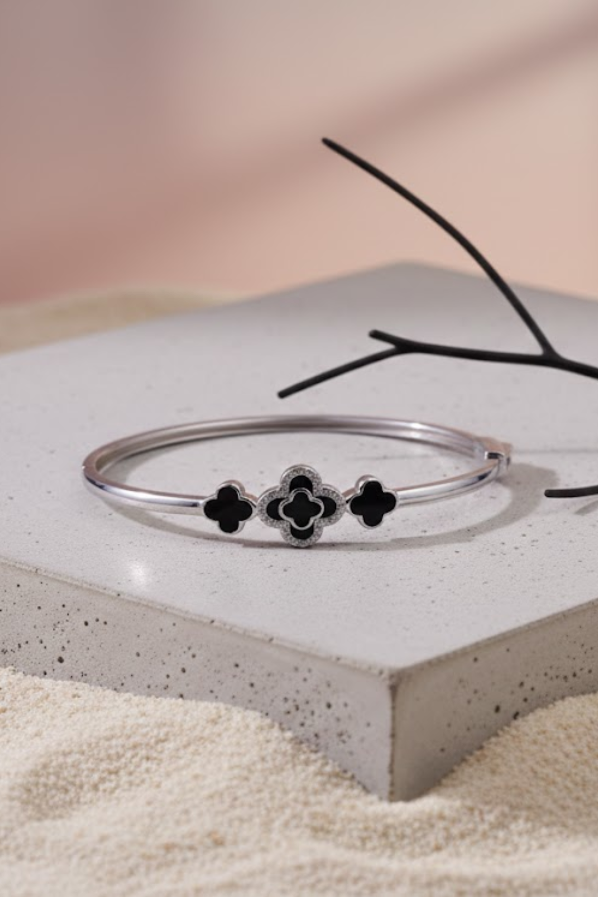 Silver Black Enamel & Crystal Clover Hinged Bangle | 925 Sterling Silver